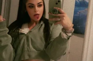 Sexy foreign beauty photo 2