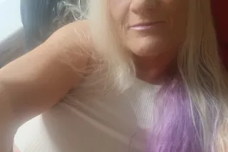 early bird gets the worm 😋 special this morning untell noon.