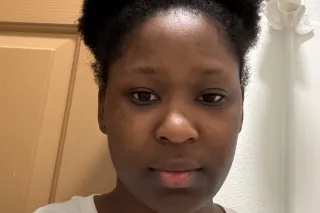Brown skin. Im 5'4 photo 2