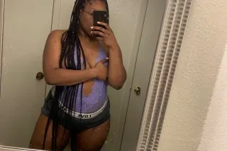 Curvy BBW new to 🦋 Tight thick mami ready for fun OUTCALLS ONLY photo 2