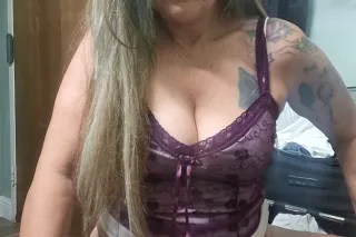 Your Favorite Gilf is up and reasy to host