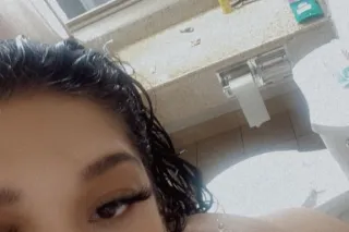 Windsor Locks incalls photo 2