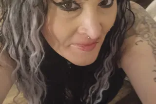 cardate and outcalls only qv special photo 2