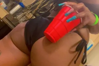 HOSTING Available NOW & ready to play💦 🍑Petite, Juicy & Wet 💦💦😻 photo 6