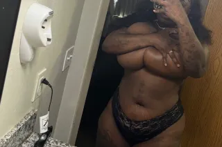 outcalls .. & facetime shows . photo 4