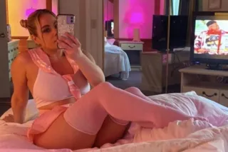 💋 Rhode Island… Your Favorite Girl Is Back! 🥰