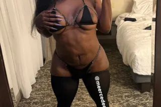 The Realist Trans Experience. Generous Men Hit Me Up