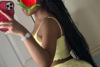 🌹☺🌸 I'm available all day and night daddy for you 🫦🫦 so you can enjoy with me 💐☺🌹