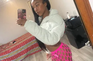 barbados petite tsunami bombshell🌊🌹 avaliable now come see me!