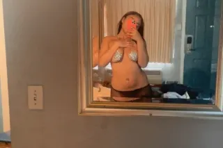 4'11 little wett redbone slut 💦💦😝 photo 2