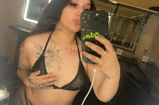 spicy latina 🌶 photo 5