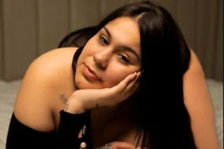 Sexy Thick El Salvadorian Baddie 💙OUTCALL & INCALLS 🩵