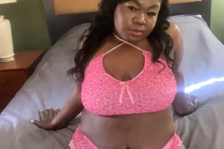 Ms. Chocolate ☕🍫 Ready to give you a taste photo 2