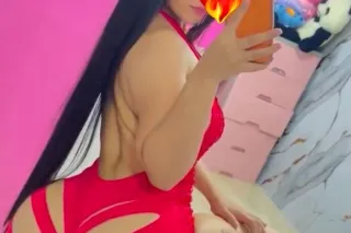 😋😋LATINA SEXY HOT😍😋 photo 2