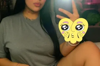 Busty Tatted Bae waiting to please you 😍😘💦 Available now 👅