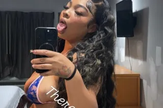Nina the cum cleaner💦 photo 2
