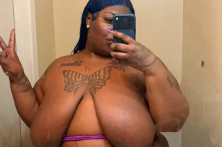 caredates/ outcalls only $100 QV photo 2