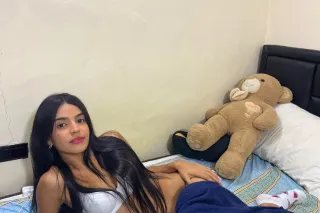 Chica nueva en la ciudad photo 3