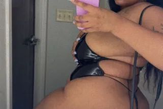 💎NEW IN TOWN 💎 catch me before i leave photo 9