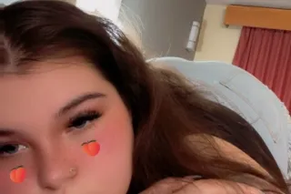 BBW WET PUSSY BACK IN TOWN ONE NIGHT HERE photo 7