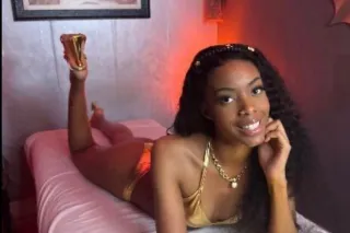 RELAX WITH ME THE THERAPY QUEEN✨💋 photo 2
