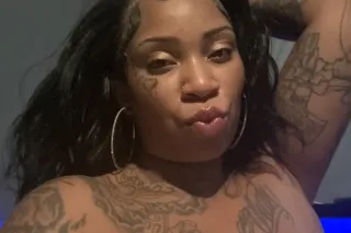Early Thursday Thick Thighs & Fat Ass👅💦💦💦Moist Massages & More💗❤️❤️🤐🍑 photo 3