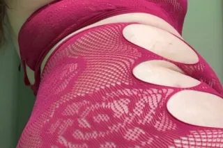 now available for outcalls 💦 doing qv specials all evening 😻💰 NO BARE SERVICES OR INCALLS 💗 waiting for texts and calls 📲😍😘 photo 2