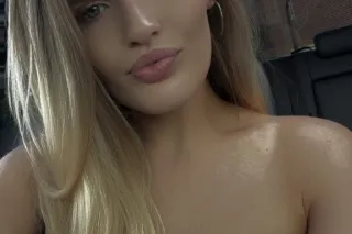 im located in branson but will travel🥰 400➕ photo 3