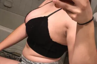 📍 NEW BUSTY THICK LATINA 💋 AVAILABLE NOW 💦 Hablo Espanol