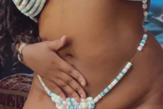deals and specials seeking a fwb add me on instagram @miss_akenohimejima 💦 photo 5