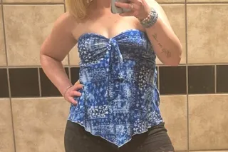 Outcall available, I'm curvy and cute with a big booty ;) photo 10