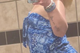 Outcall available, I'm curvy and cute with a big booty ;) photo 9