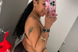 DA THICK ONE💨🔥 🌹