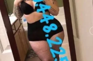 ♥♥♥♥♥Your FAVORITE MILF♥♥♥♥♥ photo 2