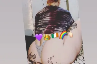 Thick thighs💕 CONTENT 4 SELL FT SHOWS ♥OUTCallsONLY☘Irish🅱ubble🅱ooty