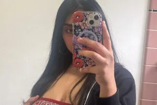 Thick Latina Mommy photo 2