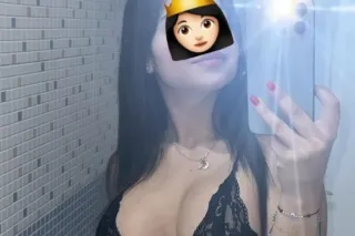latina sexy photo 4