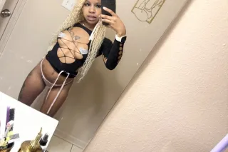Young Tight Creamy Pussy💦Affordable Rates😍Facetime Verify✅