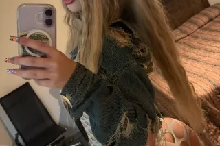 EXXXOTIC SLIM THICK BUNNY HERE 2 PLAY !!😍⏰😍INCALLS&OUTCALLS 24/7🐰🌟🩷💦FACETIME SHOWS📱😻