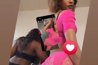 big booty lightskin mami Avalible 24 hours ⭐⭐⭐⭐⭐baddie