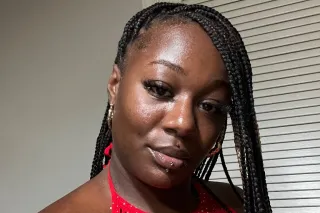 YOUR FAV IS BACK 🥳😝 BUT NOT FOR LONG! Catch me while im here 😉😜