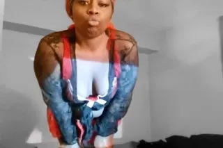 Im Wet nd Juicy photo 2