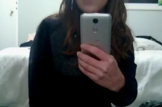 Sexy White girl needs you now...... photo 2
