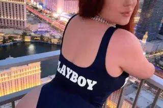 🍑incall outcall and facetime fun💦Thick Ass 🍑 SUPER wet 💦 SUPER tight