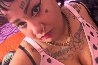 Its the summer time lets create some real memories i know you ready to come get this wet and juicy cuban and putero rican pussy im ready to satisfy your needs....💜🥰😍😘😜😻💋👅👀 photo 7