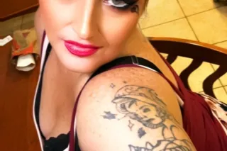 Discrete, fun, energetic, skilled , open minded big booty pretty face!! photo 7