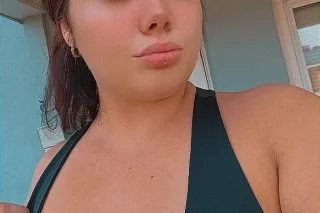 Thick SnowBunny❄ Come play with me💋 photo 5