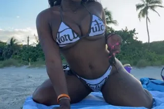 cum feel this grip 💦🤤
