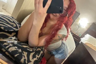 call me redz🥰😇🍓 photo 3