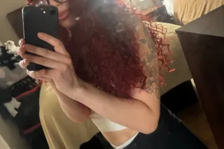 call me redz🥰😇🍓 photo 4